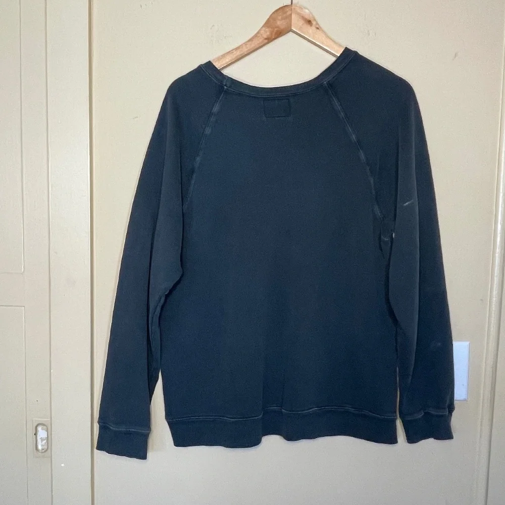 Nashville Women's Black obersized Pull OverSweater - Picture 2 of 9